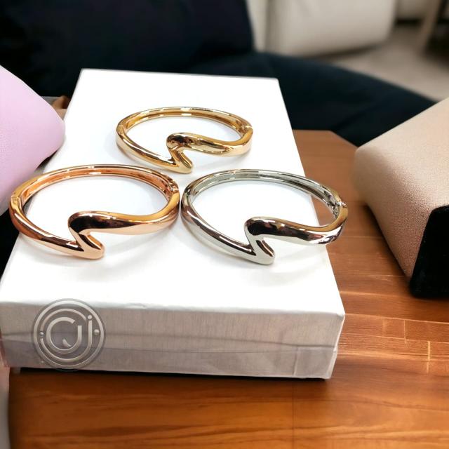 Sabella Premium Bracelet with Ring D 104 artificial trending jewellery makers wholesale