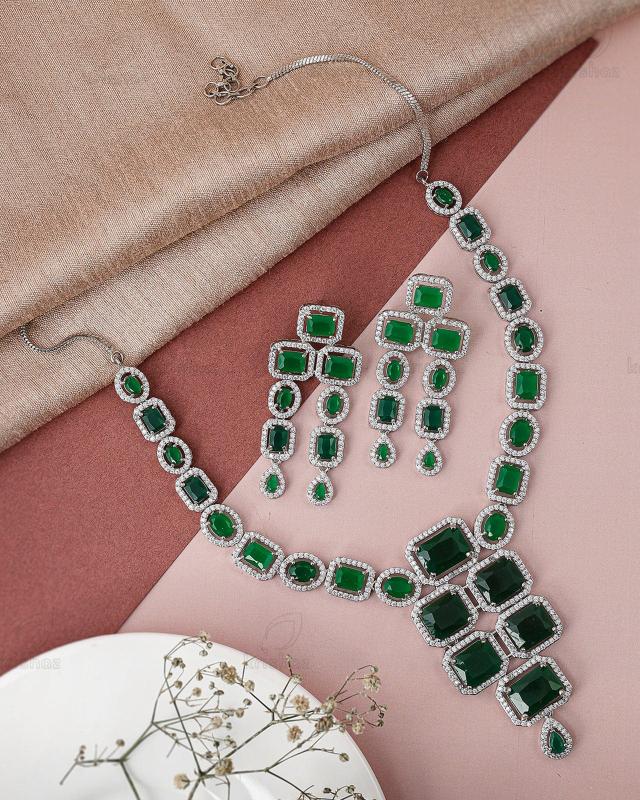 Juri craft Lunches D 2200 artificial jewellery wholesale market raipur