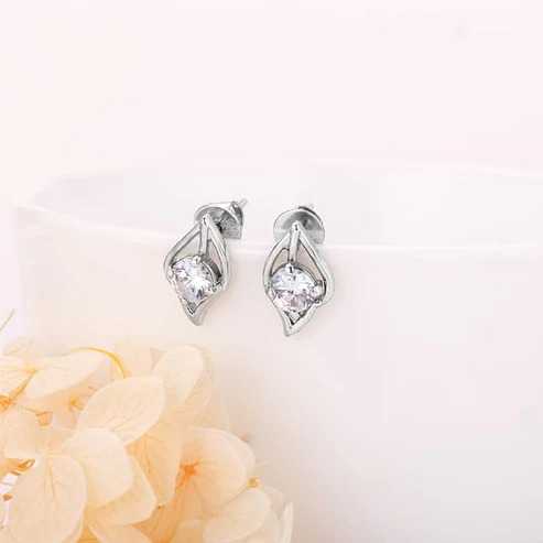 Nitya Silver Falling Dew Earrings