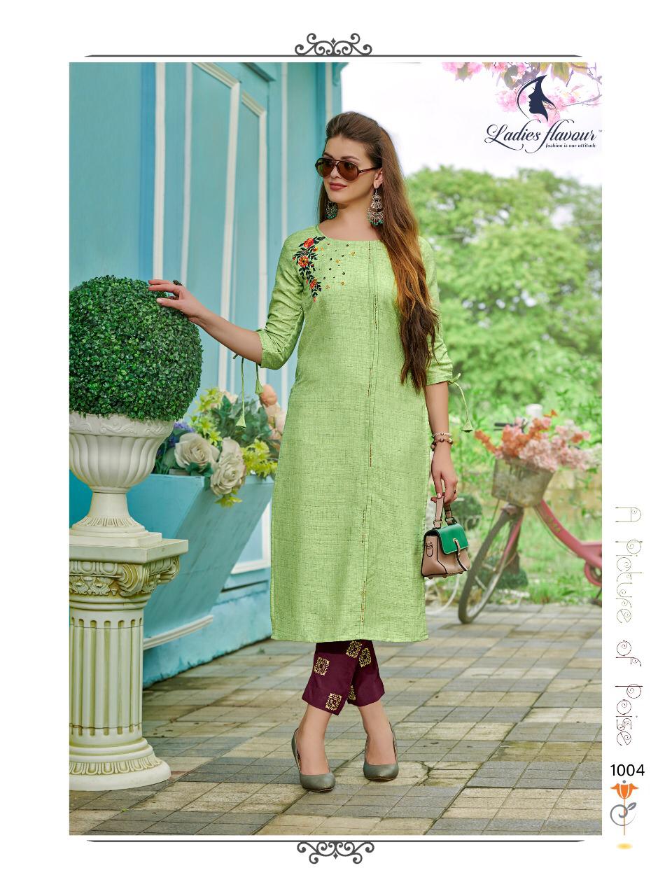 Ladies Flavour Present Dzire Designer Kurtis With Bottom Collection.