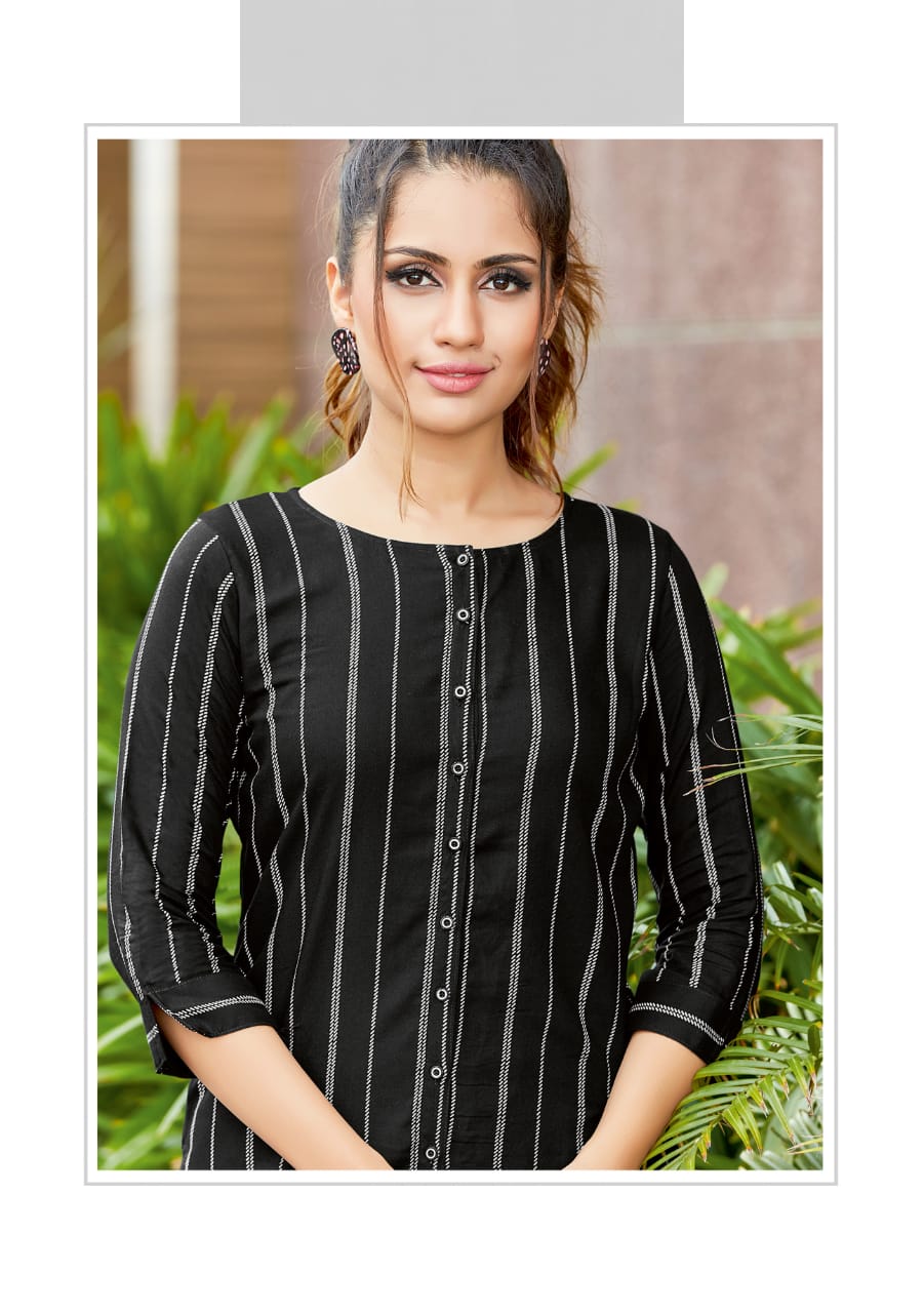 Mittoo  Panghat Vol 7 Designer Kurtis With Plazzo Collection