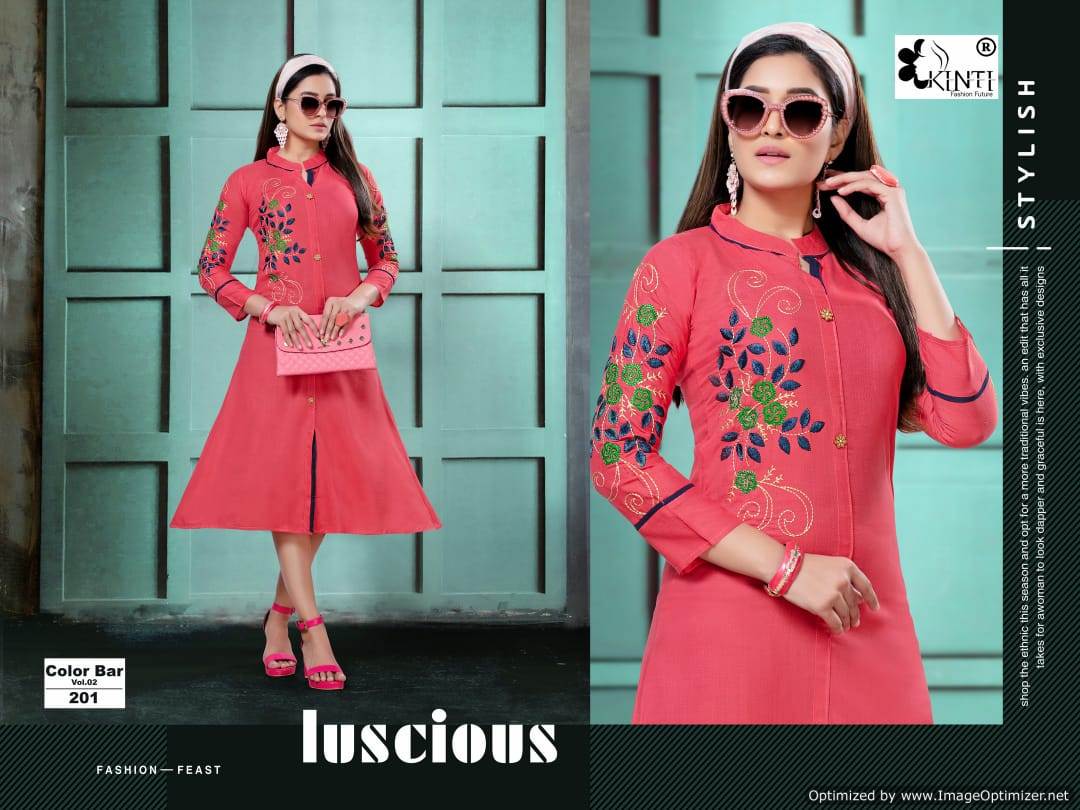 Kinti By Colorbar 2 Rayon Slub Printed Short Kurti