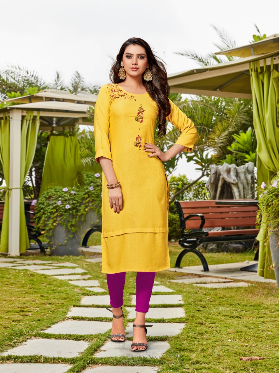 Banwery Present Fashion Tree Kurtis Catalogue