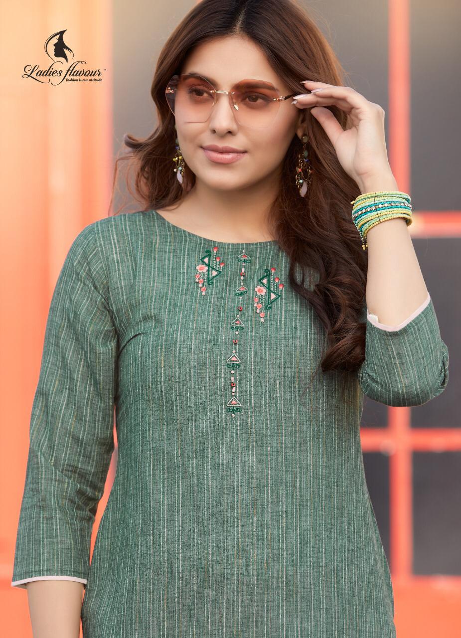 Ladies Flavour Present Miss-canada  Casual Wear Kurti