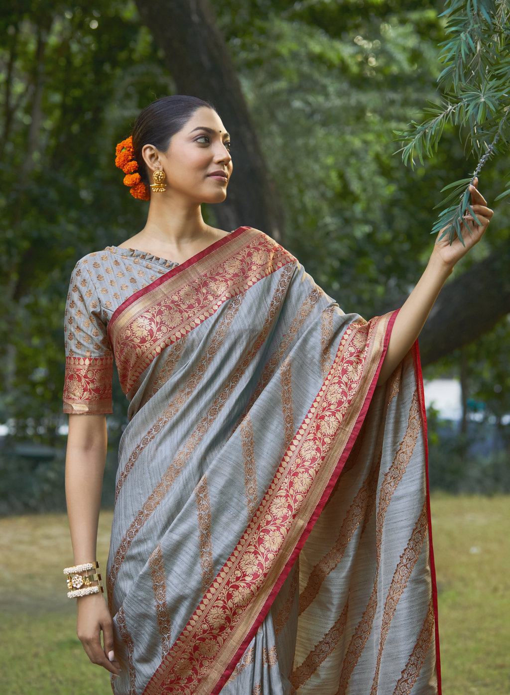 Sangam Presents Metallic Silk Designer Soft Silk Sarees