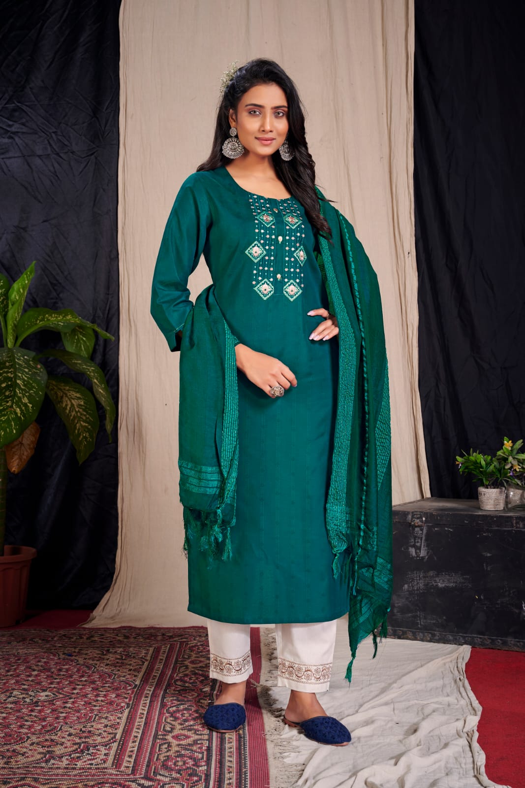 Sukanya Fashion  Royal Couple Vol  9 Fancy Wear Designer Couple Readymade Kurta Kurti Catalog