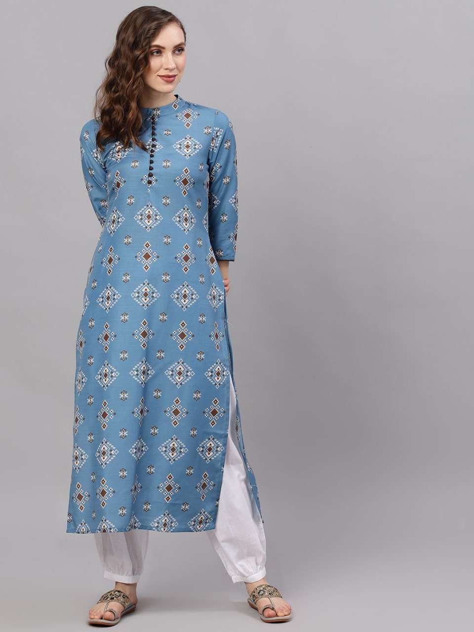 Sabella Fashion Cotton Queen 401 Catalog Ethnic Wear Straight Cut Long Kurtis 