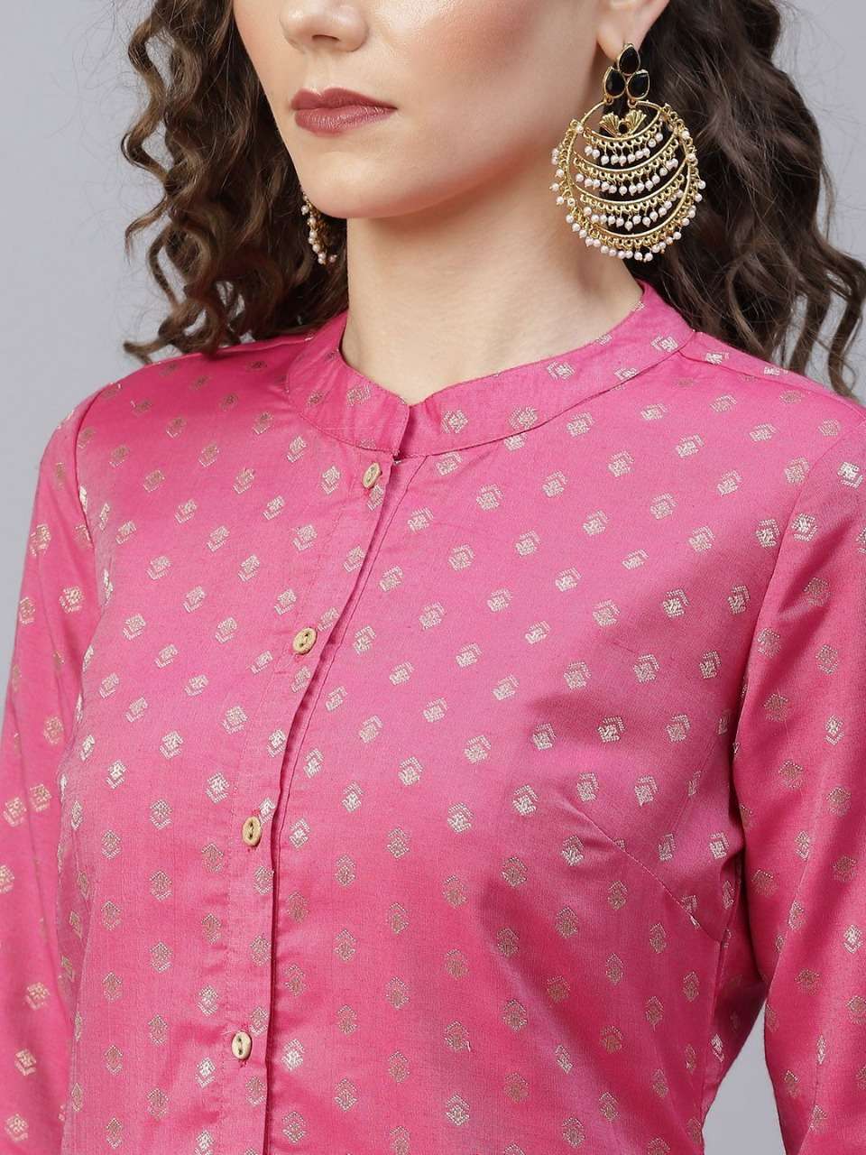 Sabella Fashion Cotton Queen 401 Catalog Ethnic Wear Straight Cut Long Kurtis 