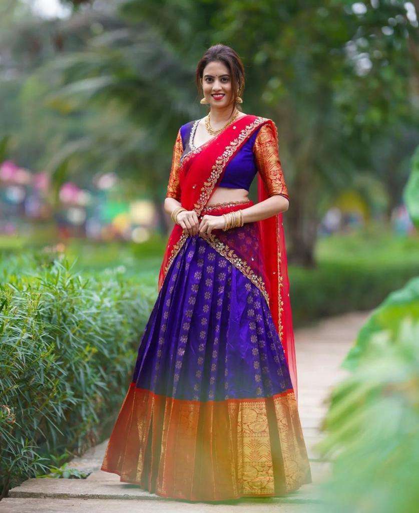 Kanjiveram Silk Zari Lehanga Buy Royal Blue Color Kanjivaram Silk lehenga Choli  collection 