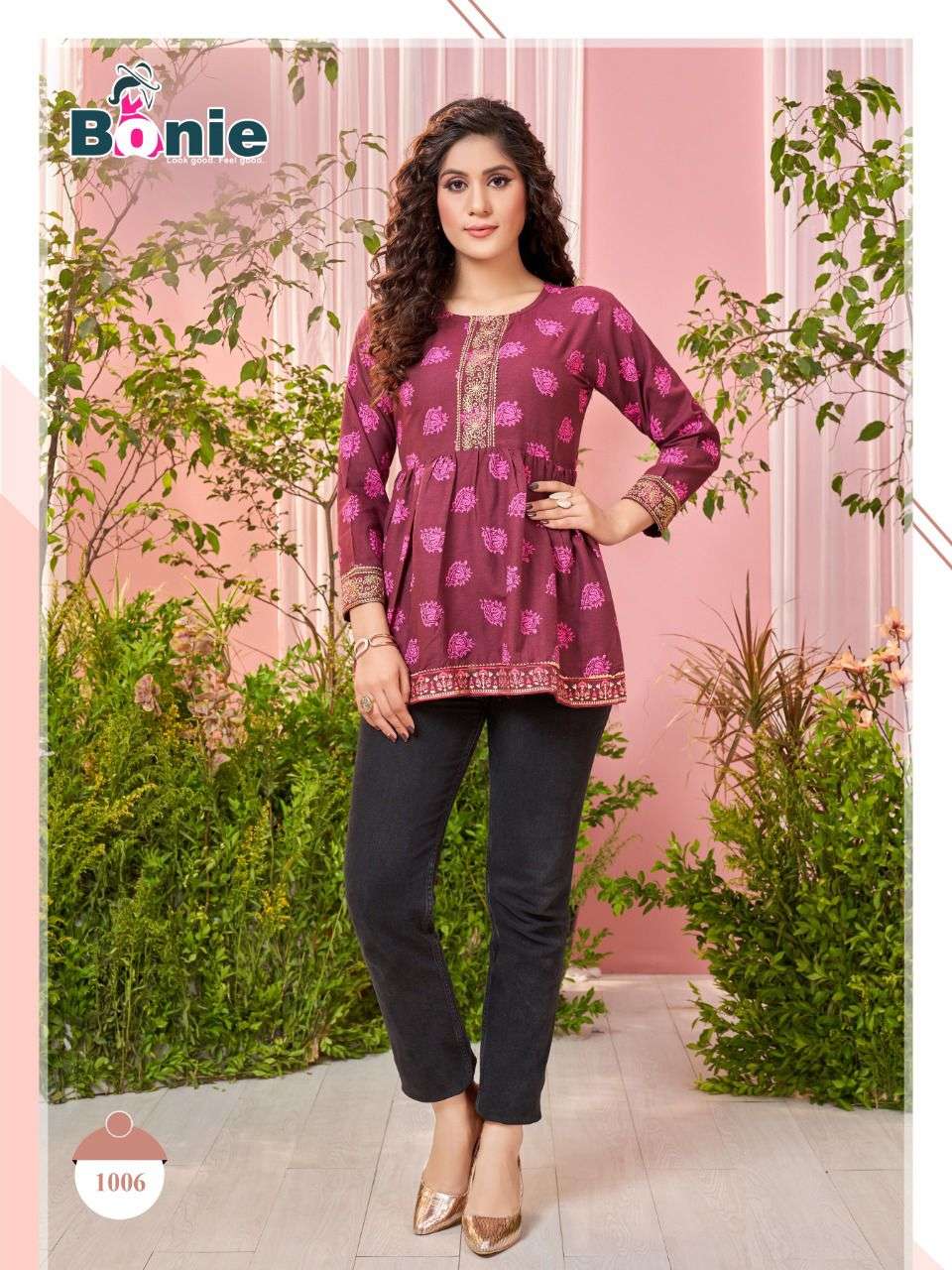 Bonie Launch Grace top 