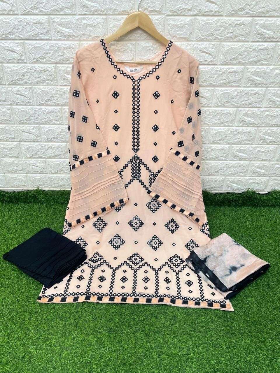 LAXURIA D NO 1190 PAKISTANI KURTI WITH BOTTOM & DUPATTA COLLECTION