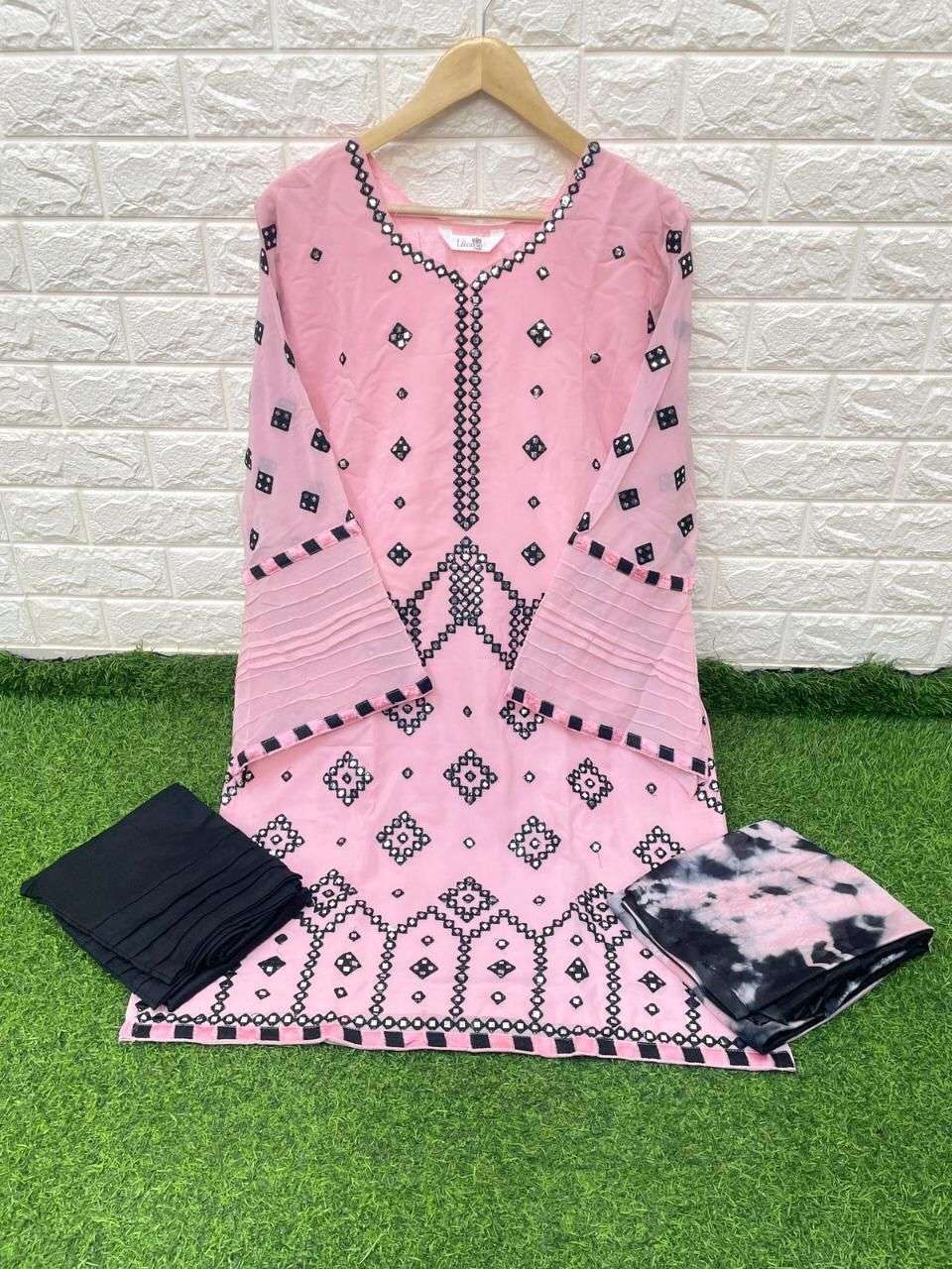 LAXURIA D NO 1190 PAKISTANI KURTI WITH BOTTOM & DUPATTA COLLECTION