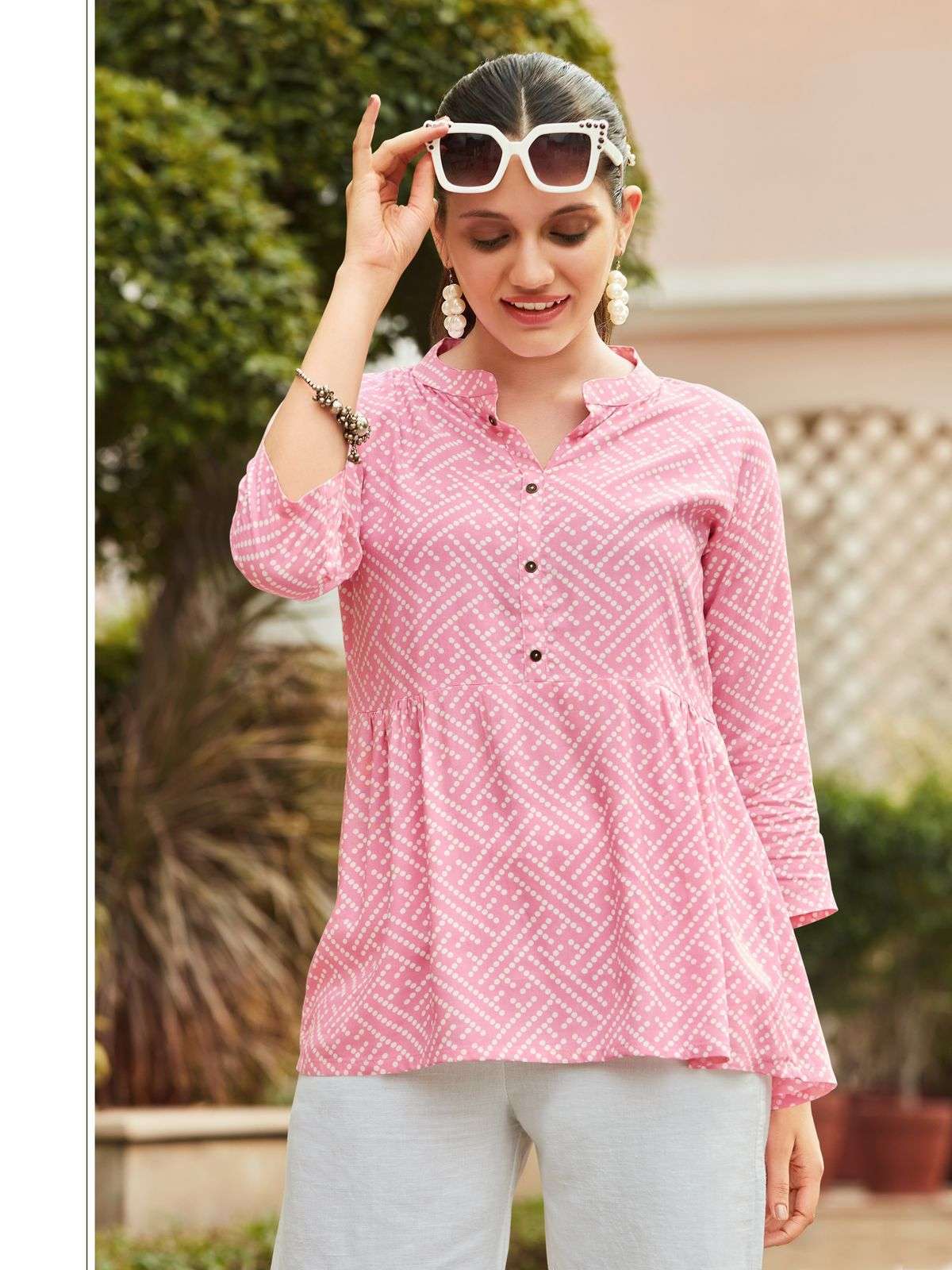MITTOO VICTORIA Vol 2  Western Top Catalog 