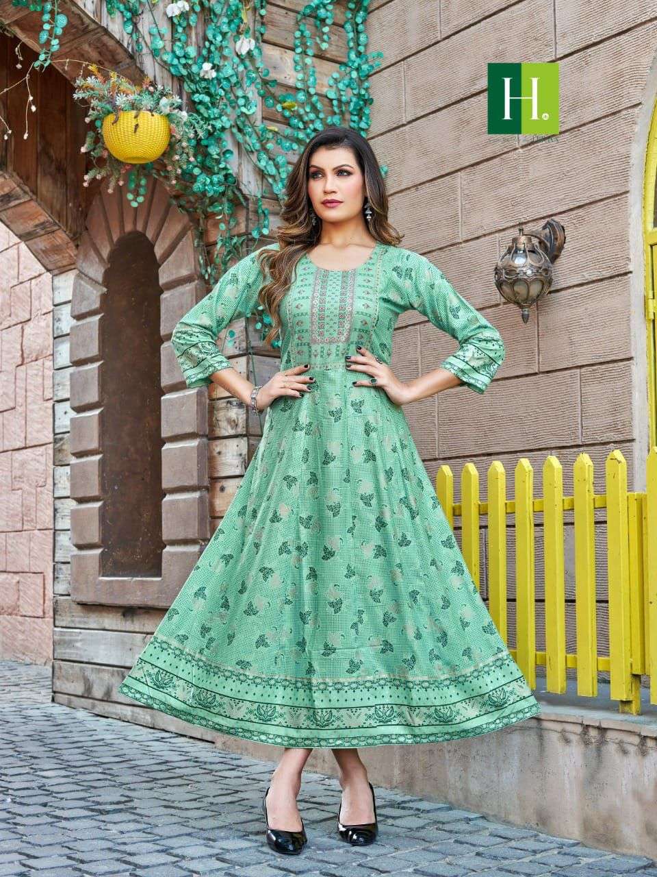 HIRWA Presents Latest Anarkali Kurti 