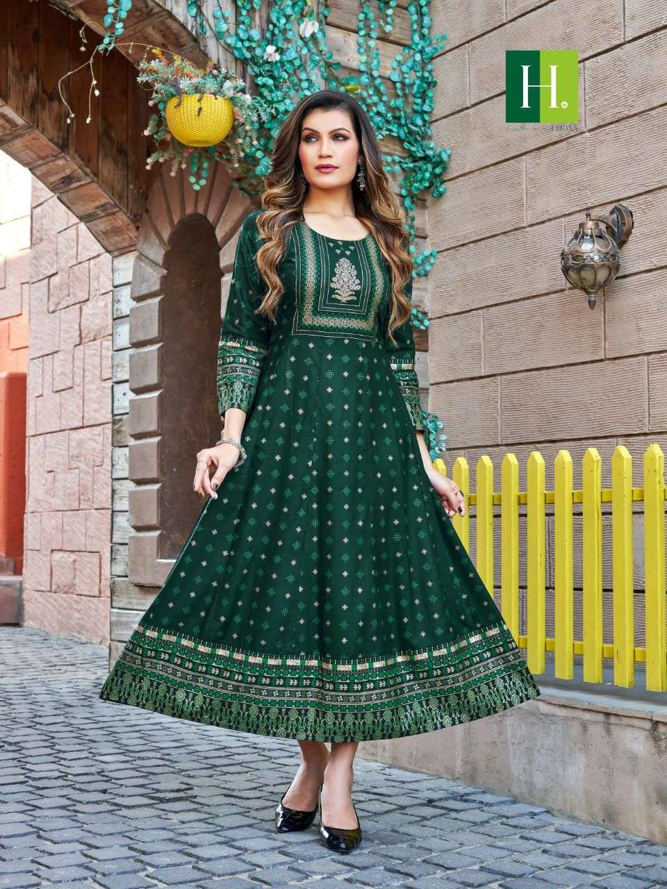 HIRWA Presents Latest Anarkali Kurti 