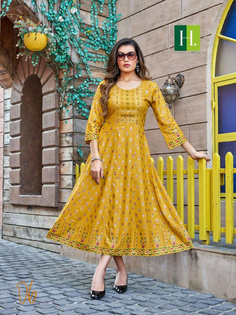 HIRWA Presents Latest Anarkali Kurti 