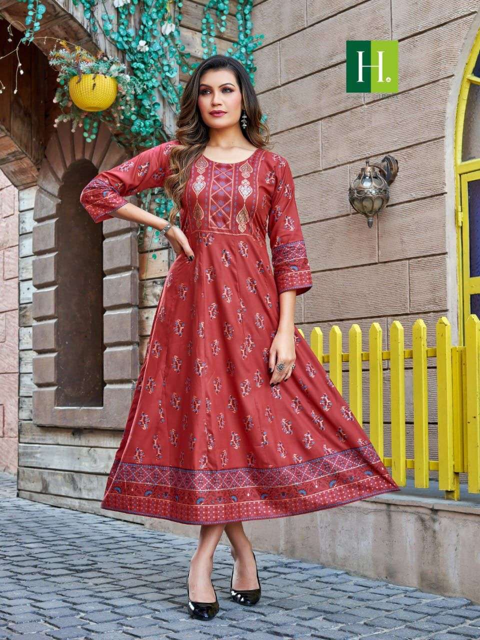 HIRWA Presents Latest Anarkali Kurti 
