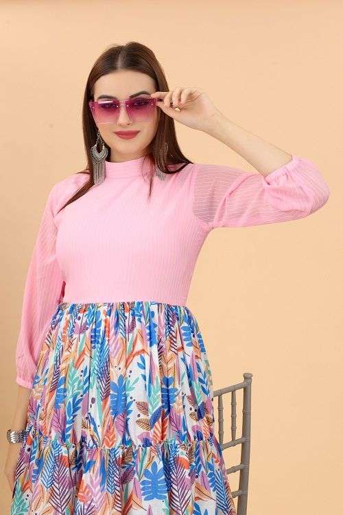 Growish Mysie 1007 Fancy Designer Short Kurti Collection On Wholesale