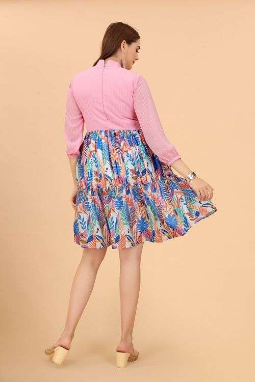 Growish Mysie 1007 Fancy Designer Short Kurti Collection On Wholesale