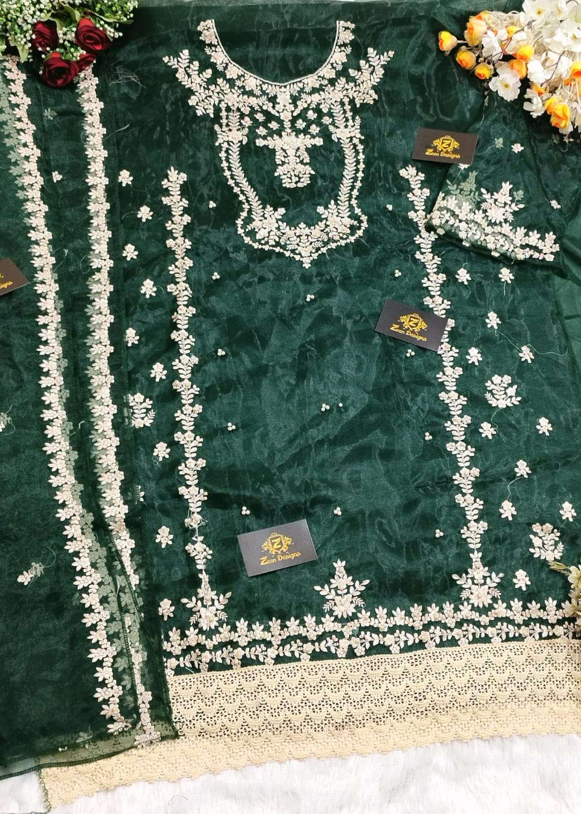 Zeen Designs Presents  AMBREEN ZD - 117 A/B Wholesale catalog