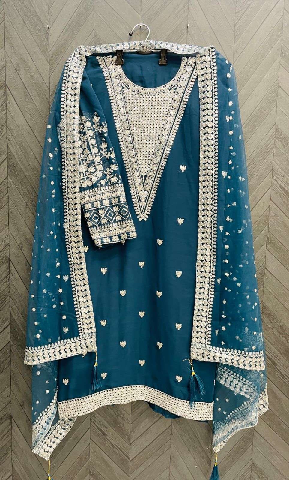 KF - 147 Fox Georgette With Multi Pakistani Suits Wholesale catalog