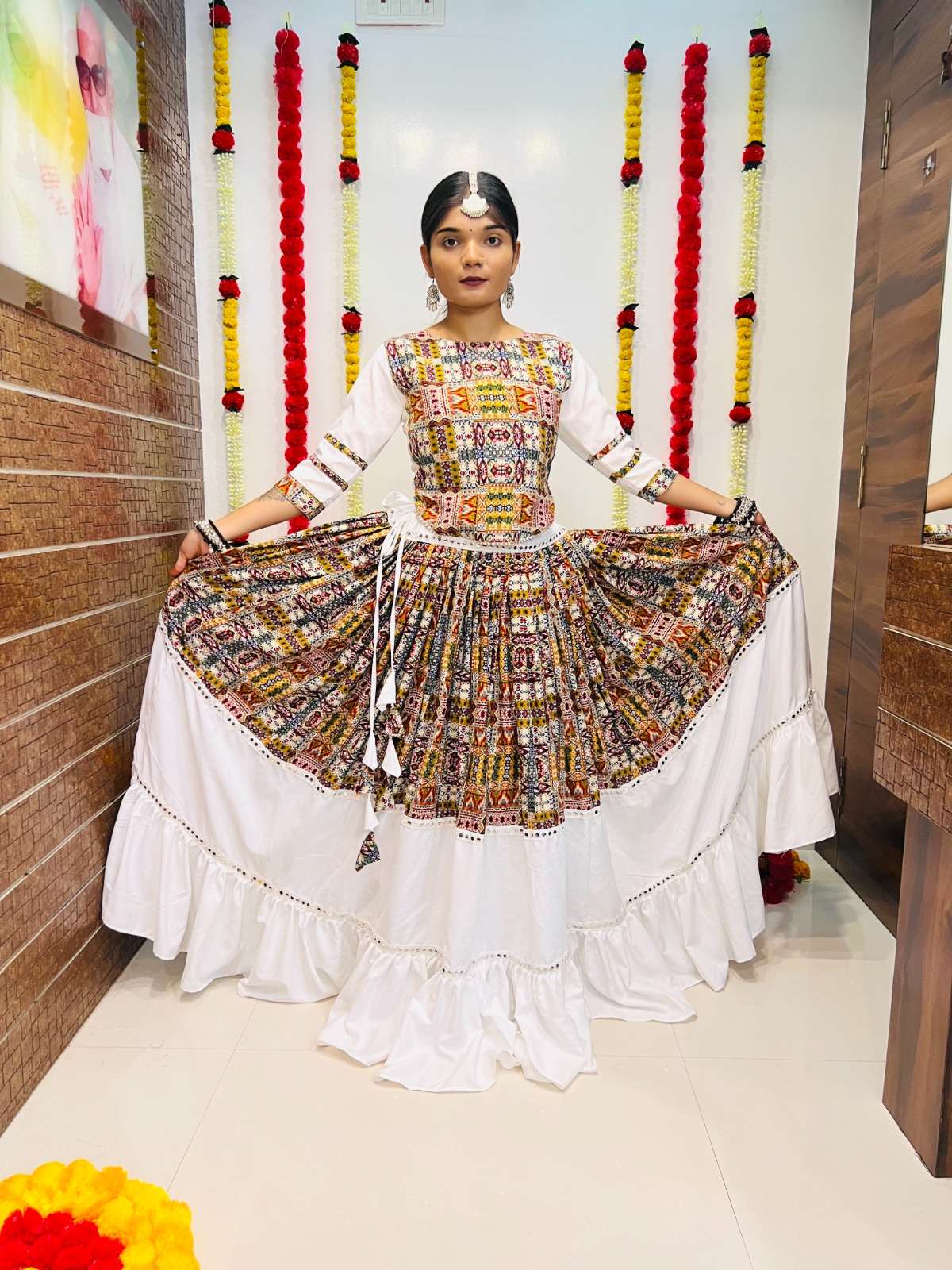 NAVRATRI AWY-7057 LEHENGA CHOLI Wholesale catalog