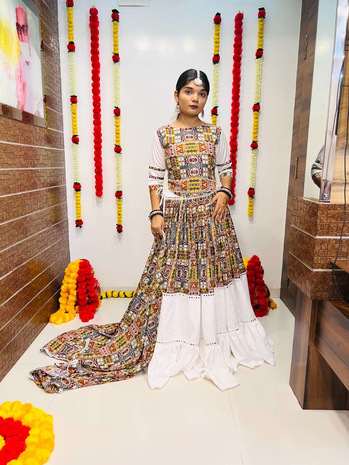 NAVRATRI AWY-7057 LEHENGA CHOLI Wholesale catalog