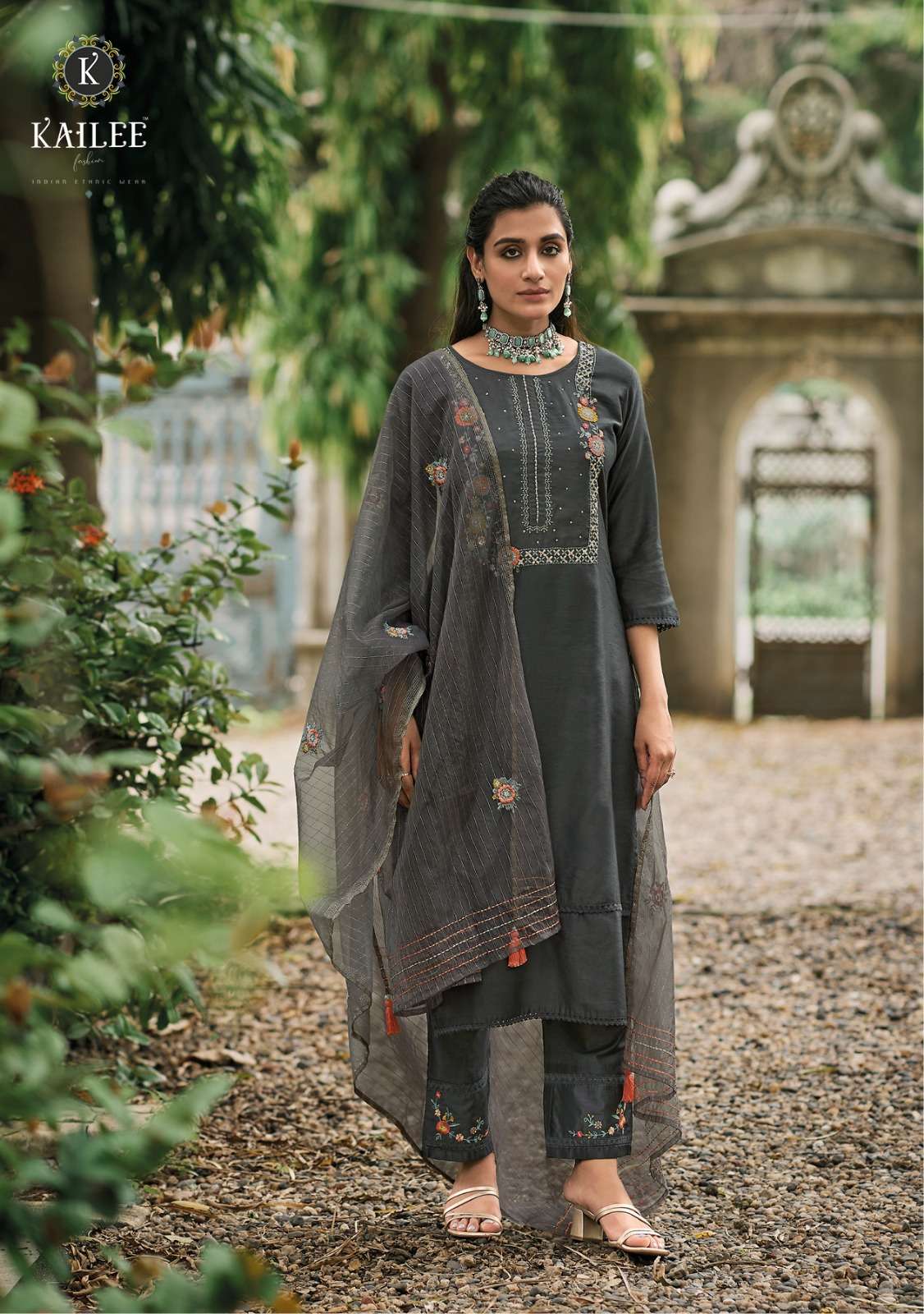 KAILEE FASHION IZABEL kurti Wholesale catalog