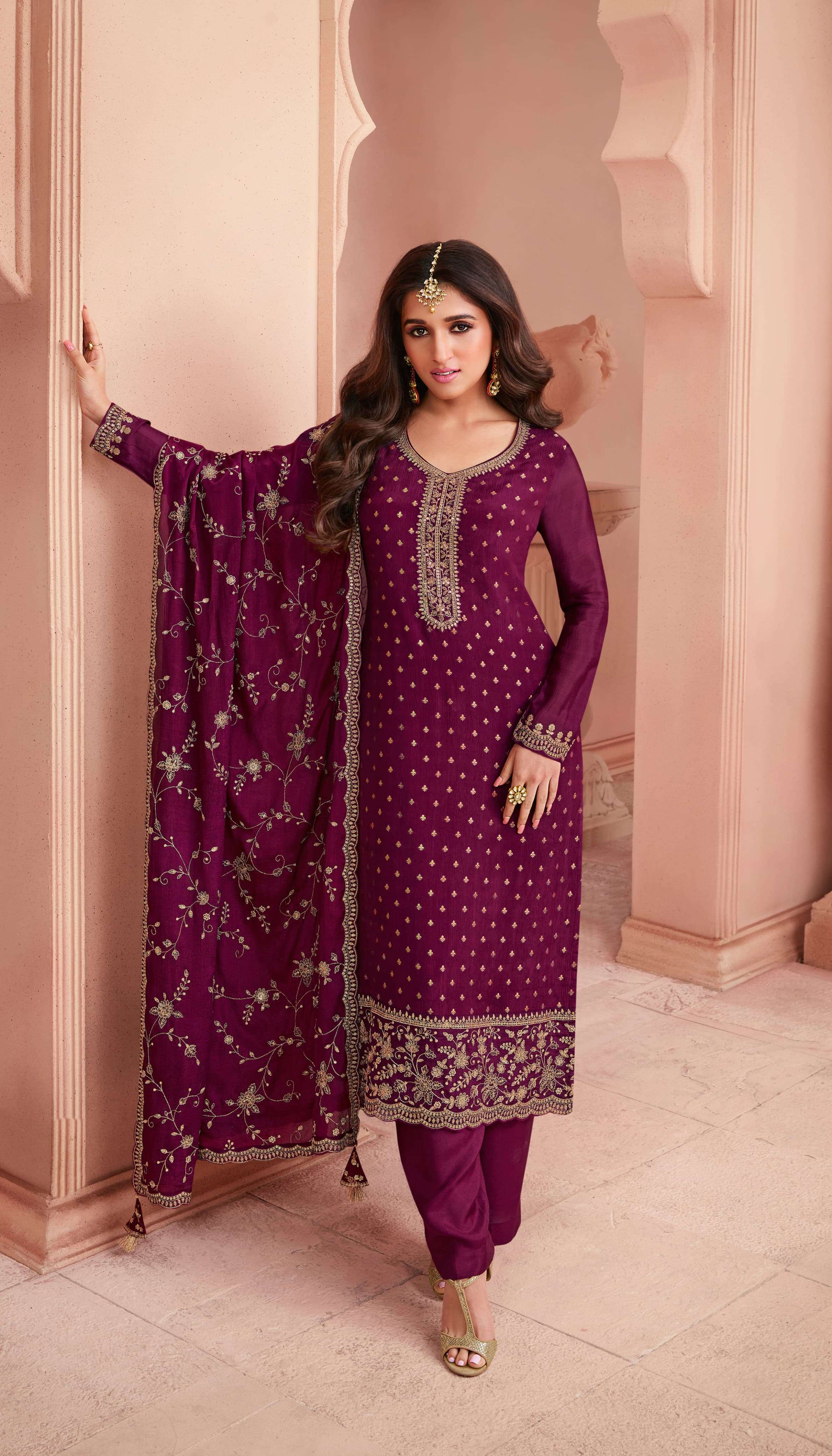 Vinay Kuleesha Swarnaa Embroidery Salwar Kameez Wholesale catalog