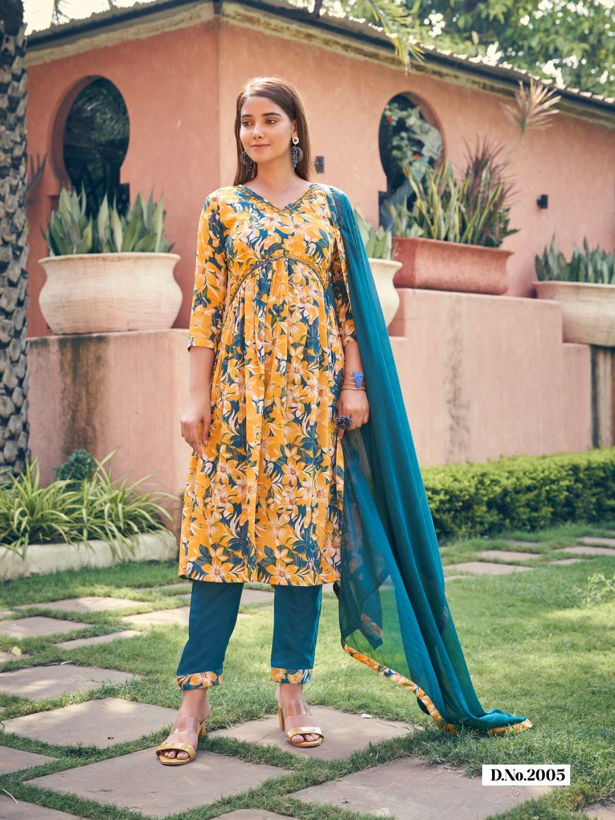 PARRA STUDIO PASAND VOL 1 ALIYA CUT Kurti Wholesale catalog