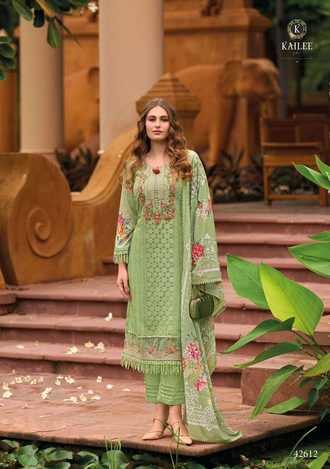 KAILEE FASHION SAFARANAMA VOL-4 Kurti Wholesale catalog