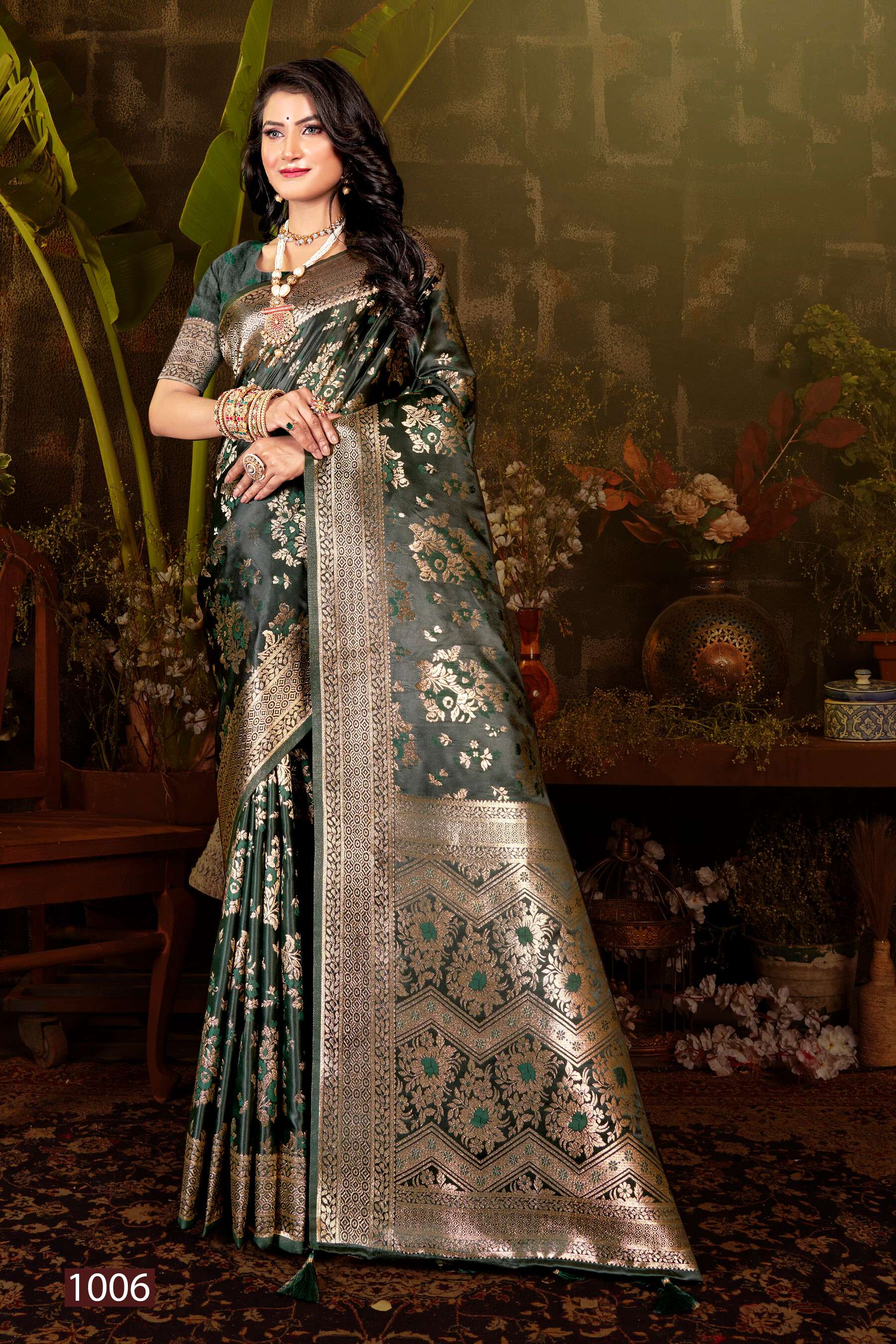 Saroj Royal Queen Vol.3 Satin 50*600 Silk Saree Wholesale catalog    