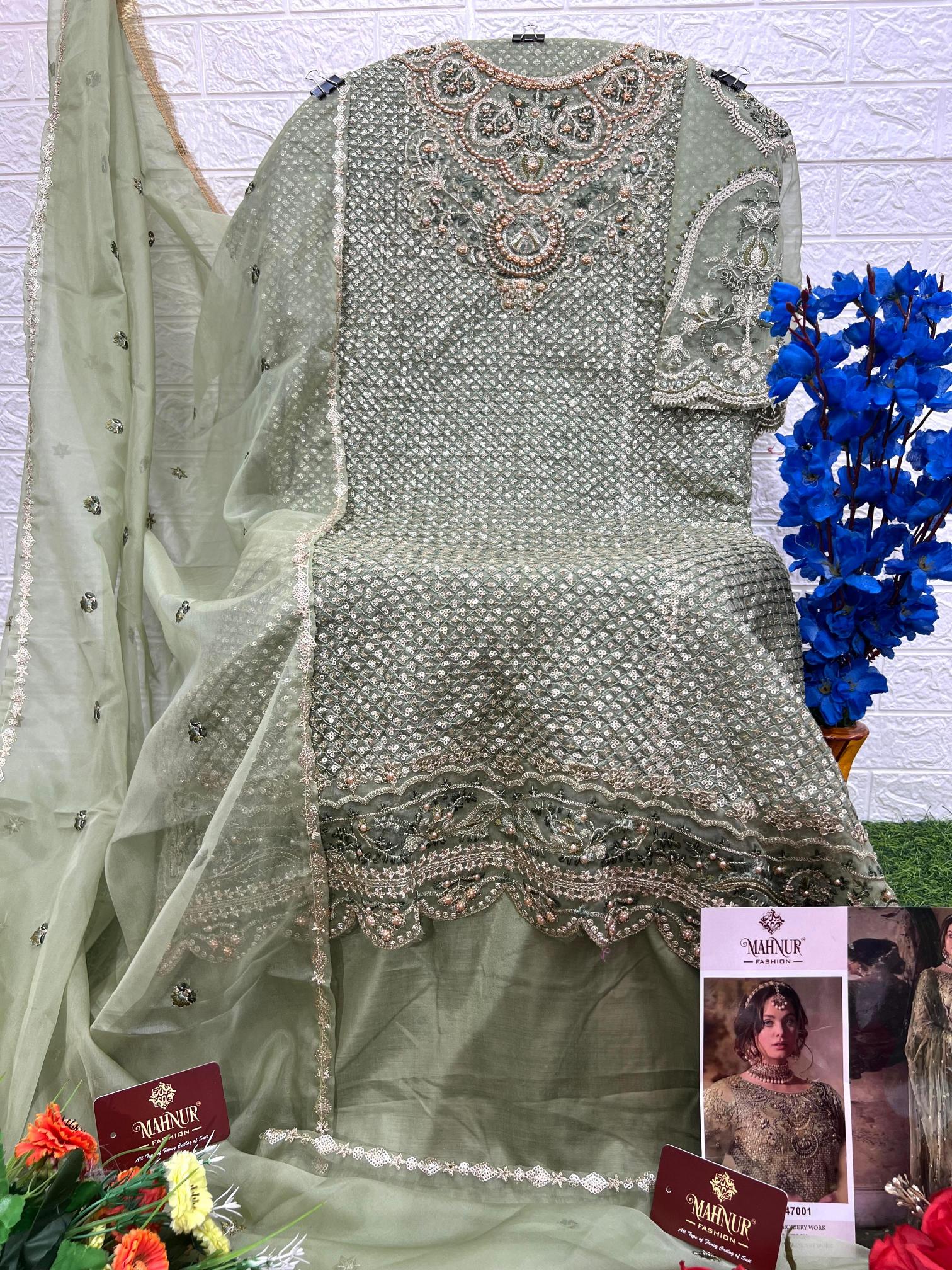 Mahnur Vol 47 Organza Pakistani suit wholesale catalog
