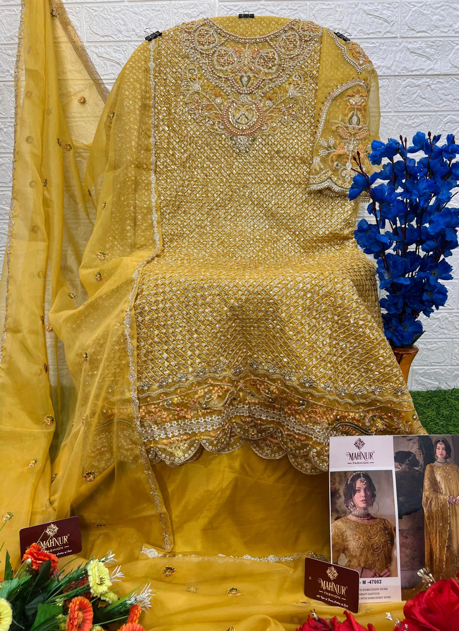Mahnur Vol 47 Organza Pakistani suit wholesale catalog