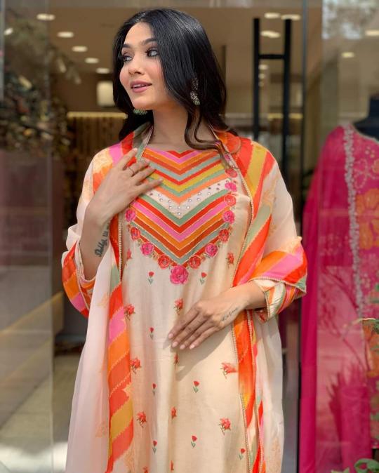 Ruhani 01 Natural Crepe Fancy Kurti Bottom With Dupatta wholesale catalog