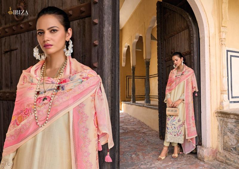Ibiza Nayaab Digital Printed Salwar Kameez