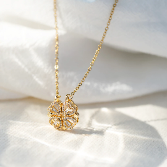 Magnet Heart Gold Necklace