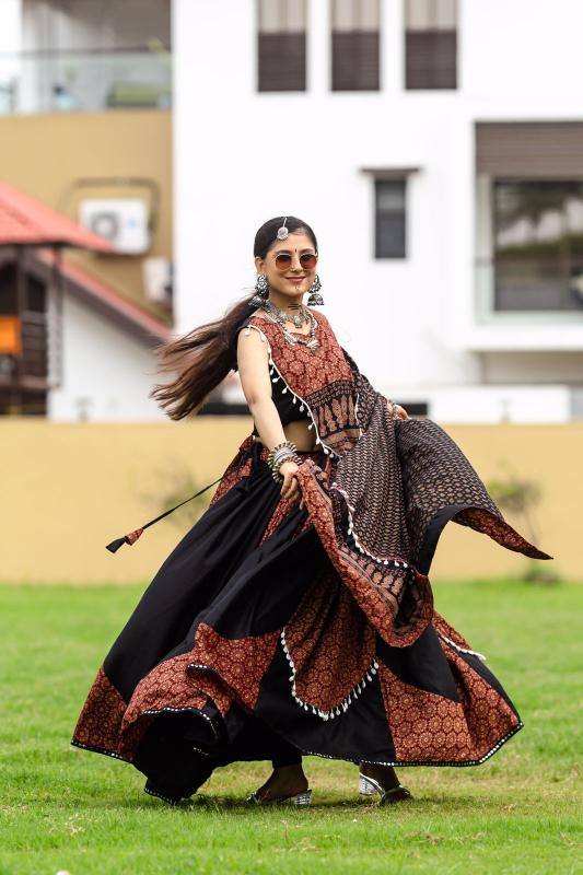 Rajwadi Vol - 10 D- 7072 NAVRATRI Lehenga Choli Wholesale catalog