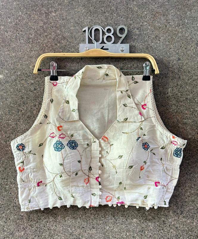 Blousewala Khadi collar