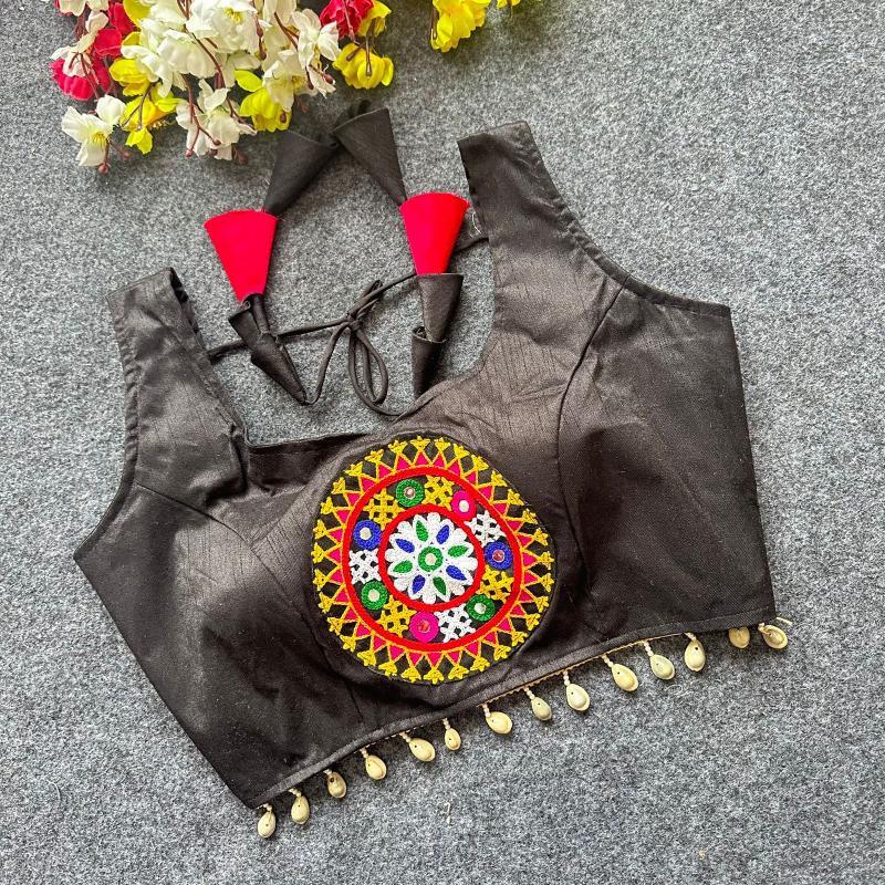 Blousewala Trendy Navratri Blouse With with Real Kodi and Fancy Latkan