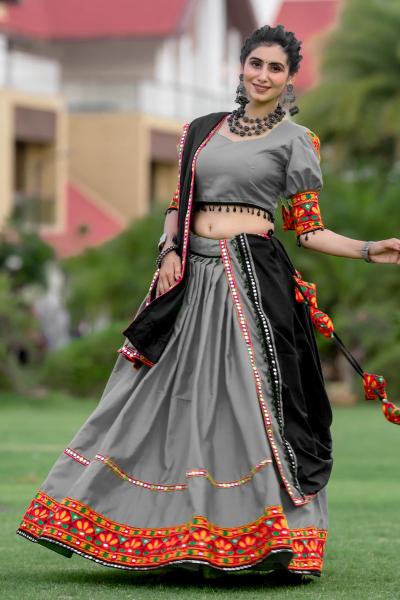 Navratri Special AWY-7067-B Traditional Lehenga Choli Wholesale catalog