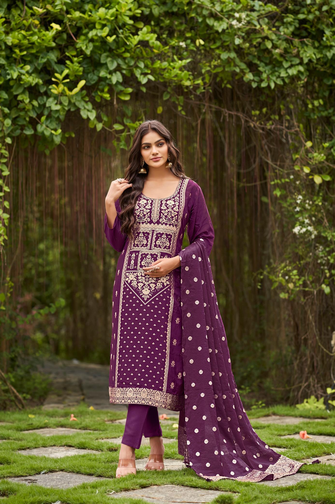 Ossm Banarasi Fancy Kurti Wholesale Catalog