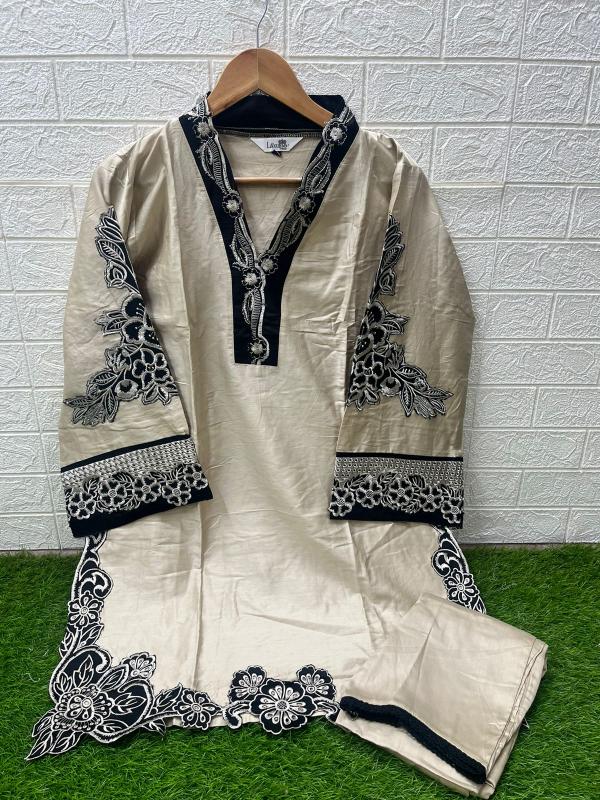 Laxuria Trendz 1456 Embroidered Ready Made Pakistani Suits Wholesale Catalog