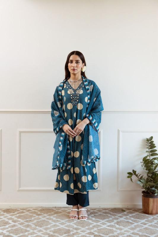 Sabella German reyon Buy Pakistani Kurti Online in India