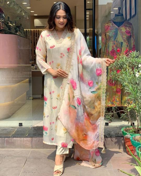 Sabella VJ Vol 2 onlkne cheap rate combo kurti india