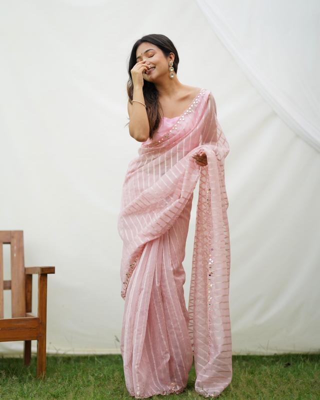 Sabella Vijaysitara 01 Sequence Weaving insight saree in india