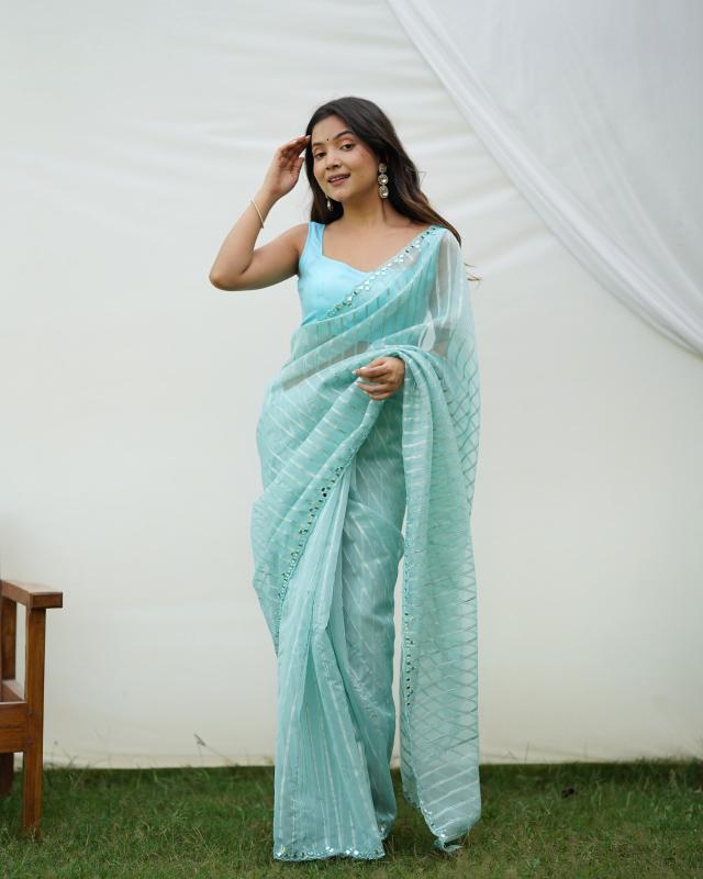 Sabella Vijaysitara 01 Sequence Weaving insight saree in india