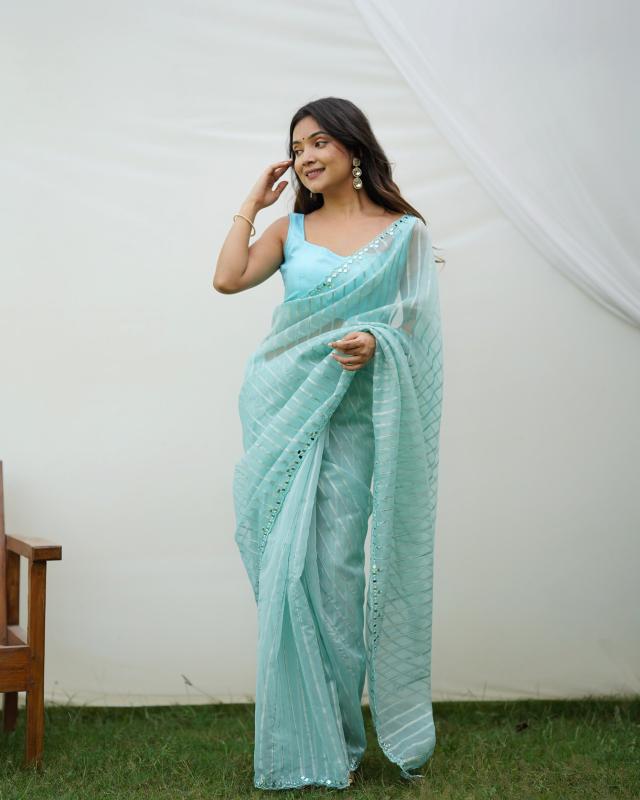Sabella Vijaysitara 01 Sequence Weaving insight saree in india