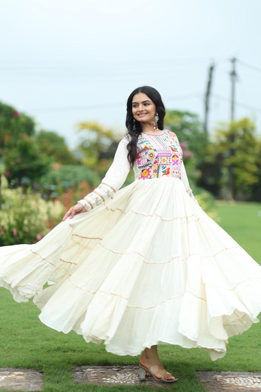 Felocity L 9253 catalog online white color kurti in india
