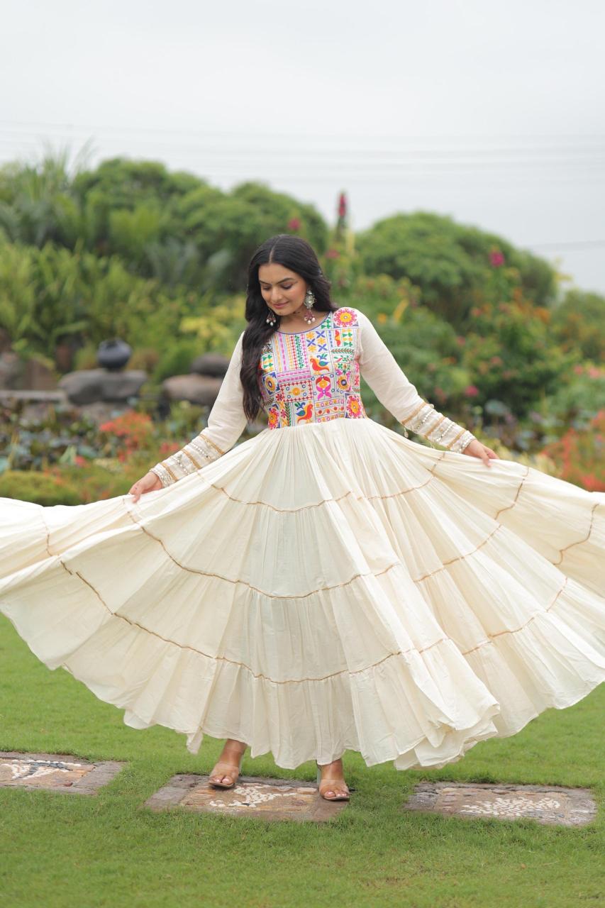Felocity L 9253 catalog online white color kurti in india